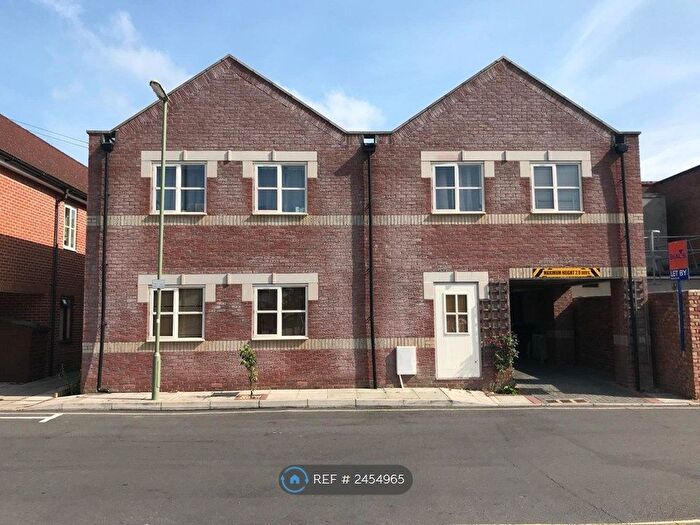 1 Bedroom Flat To Rent In Coates Road, Gosport, PO12