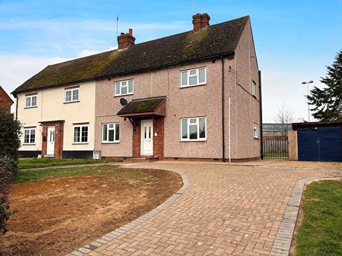 3 Bedroom Semi Detached House For Sale In Green End Road, Sawtry, Cambridgeshire., PE28
