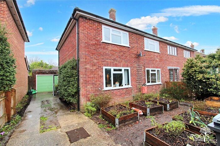 3 Bedroom Semi-Detached House For Sale In Chaucer Crescent, Newbury, Berkshire, RG14