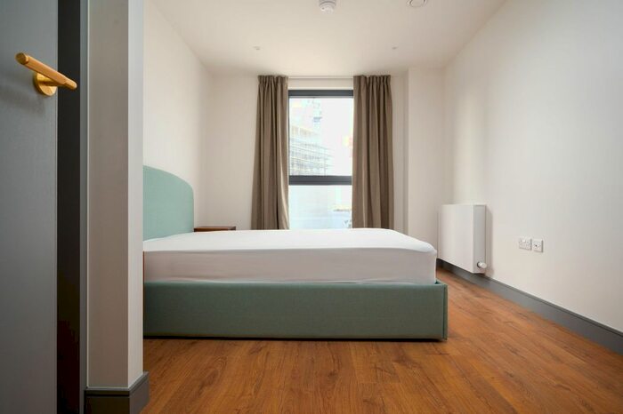 2 Bedroom Flat To Rent In The Gessner, Watermead Way, Tottenham Hale, N17