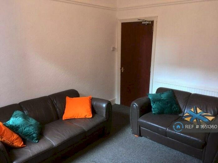 5 Bedroom Terraced House To Rent In Crookes Road, Sheffield, S10