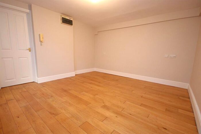 1 Bedroom Flat To Rent In Hooper Street, Cambridge, CB1