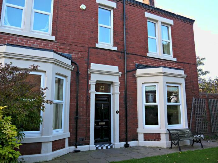 5 Bedroom End Of Terrace House To Rent In Brislee Avenue, Tynemouth, Tyne And Wear NE30