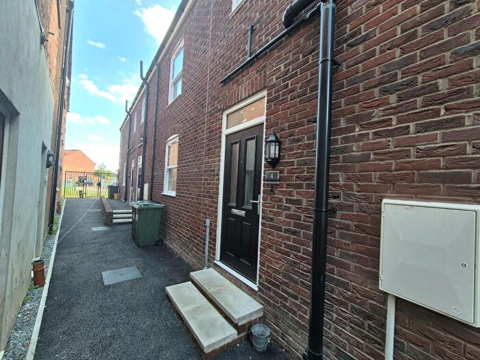 2 Bedroom Semi-Detached House To Rent In London Road, King'S Lynn, PE30