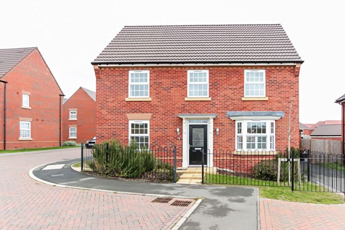 4 Bedroom Detached House For Sale In Hamlet Street, Wellingborough, NN8