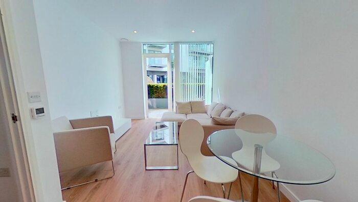 1 Bedroom Flat To Rent In Rossetti Apartments, Saffron Central Square, Croydon, CR0