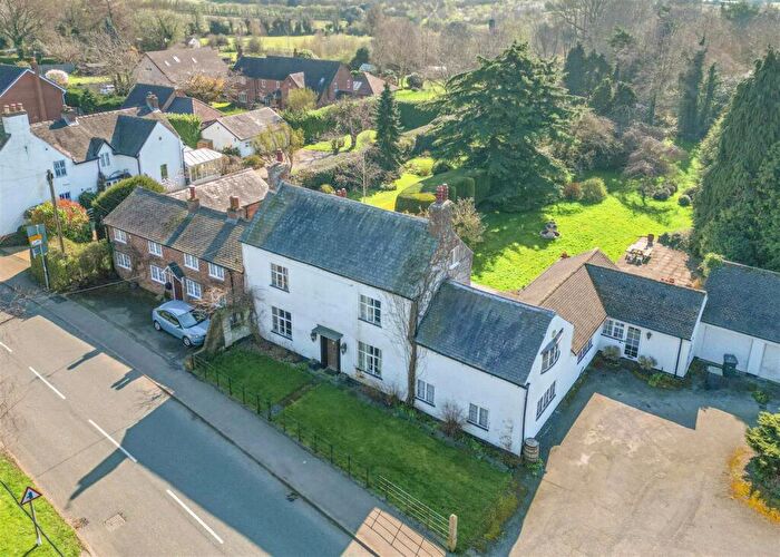 5 Bedroom Character Property For Sale In Bridge Street, Packington, LE65