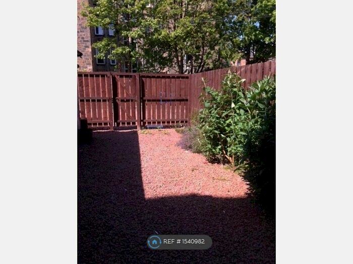 2 Bedroom Flat To Rent In Hillhead Street, Glasgow, G12