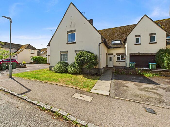 2 Bedroom End Of Terrace House For Sale In Baker Street, Waddesdon, Aylesbury, HP18