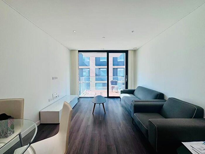 1 Bedroom Flat To Rent In Canter Way, London, E1