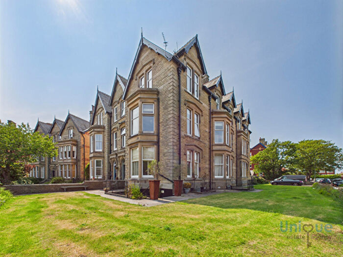 1 Bedroom Apartment For Sale In St. Georges Square, Lytham St. Annes, FY8