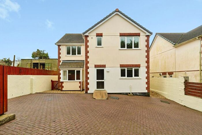 4 Bedroom Detached House For Sale In Manor Drive, Fraddon, St. Columb, Cornwall, TR9