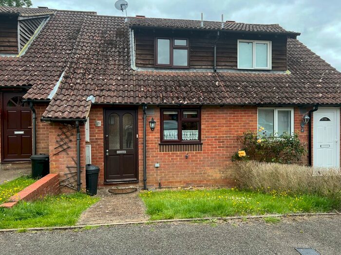 1 Bedroom Property To Rent In Goose Acre, Chesham, HP5