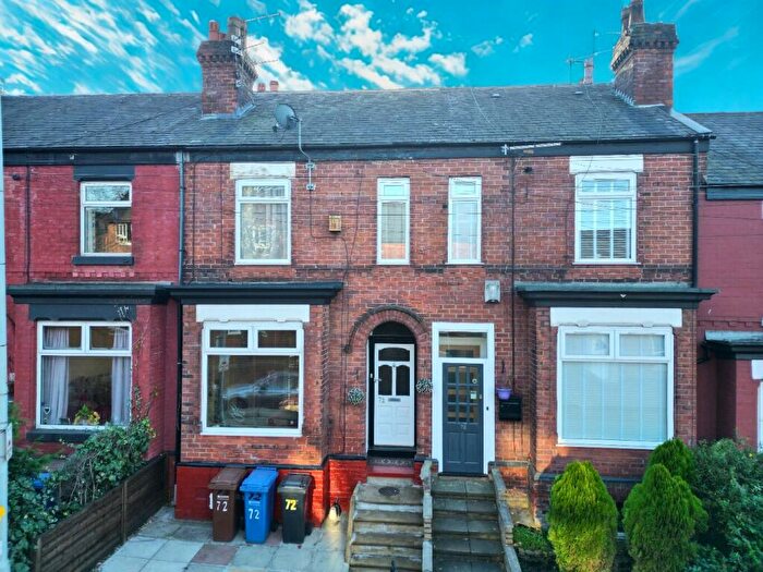 2 Bedroom Terraced House For Sale In Hall Street, Stockport, Cheshire, SK1