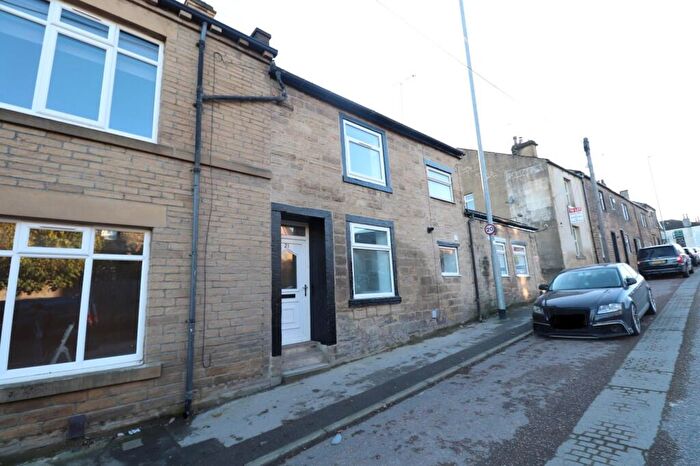 1 Bedroom House To Rent In Bradford Road, Stanningley, Pudsey, Uk, LS28