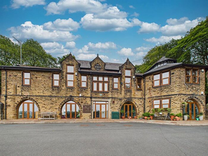 2 Bedroom Apartment For Sale In Apartment, Beaconsfield House, Bennett Street, Halifax, HX3