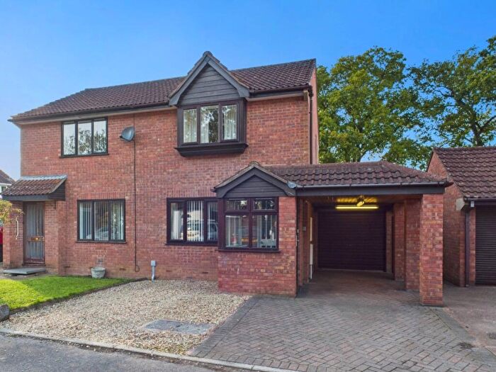 2 Bedroom Semi-Detached House For Sale In Beech Close, Willand, Cullompton, Devon, EX15