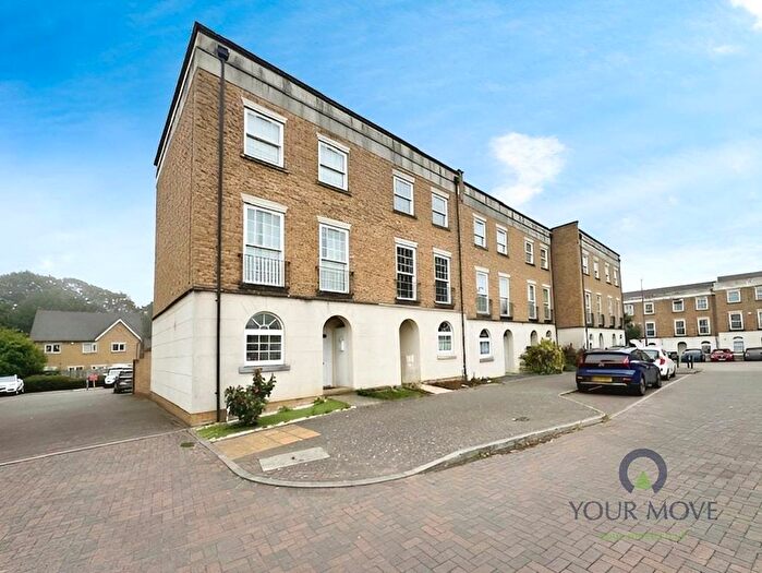 3 Bedroom Terraced House To Rent In Tarragon Road, Maidstone, Kent, ME16
