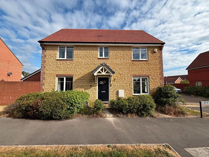 4 Bedroom Detached House To Rent In Sage Drive, Didcot, OX11