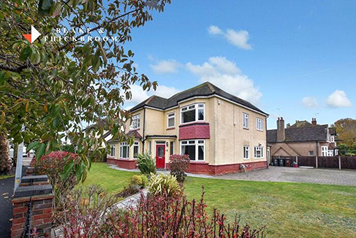 6 Bedroom Detached House For Sale In Albany Gardens West, Clacton-on-Sea, CO15