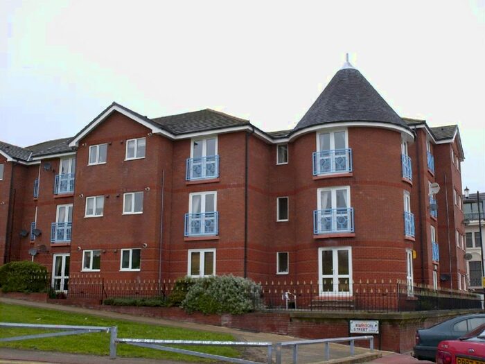 2 Bedroom Flat To Rent In Watersedge Apartments, Tower Promenade, New Brighton, Wallasey, CH45