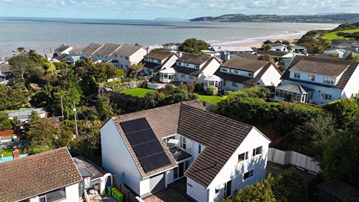 7 Bedroom House For Sale In Ffordd Cynlas, Benllech, Tyn-Y-Gongl, LL74