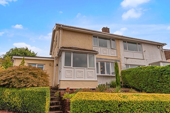 3 Bedroom Semi-Detached House For Sale In Aberthaw Circle, Newport, NP19