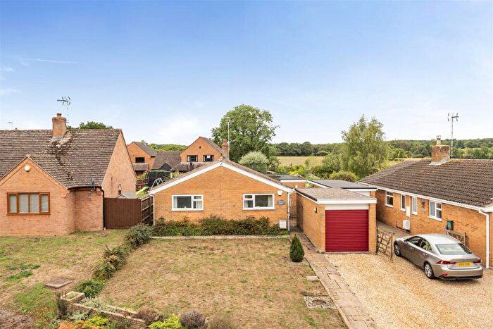 3 Bedroom Detached Bungalow For Sale In West End, Silverstone, NN12