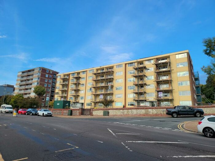 1 Bedroom Flat To Rent In Upperton Road, Eastbourne, BN21