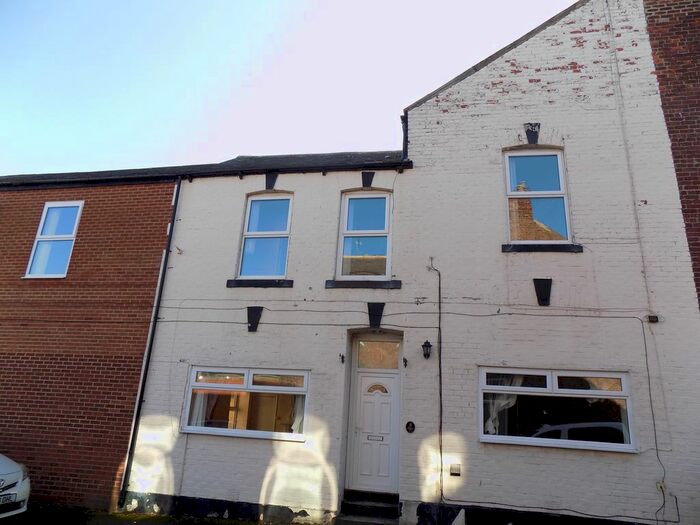 3 Bedroom End Of Terrace House To Rent In Sterling Street, Sunderland, SR4