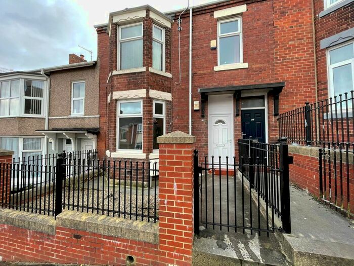 2 Bedroom Flat To Rent In Howard Road, Felling Gateshead NE8