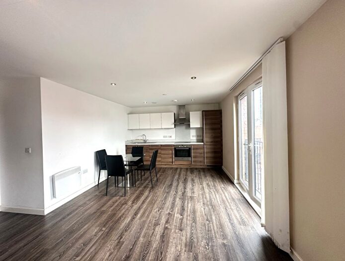 2 Bedroom Flat To Rent In Alto, Block D, Sillavan Way, Salford, M3