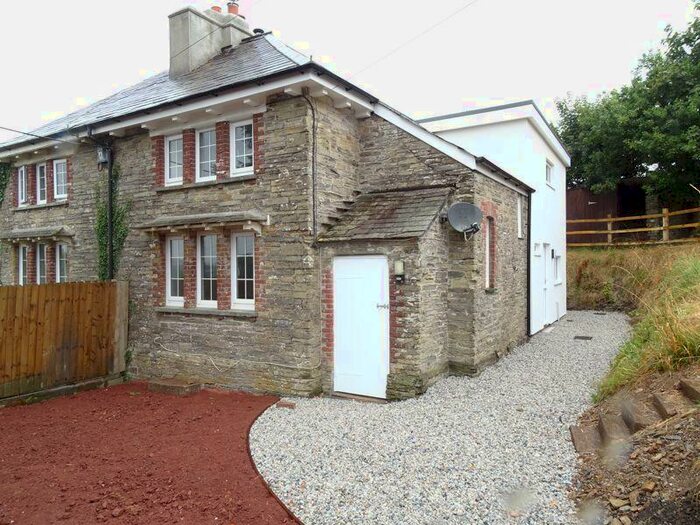 2 Bedroom Cottage To Rent In Island Shop, Liskeard, PL14