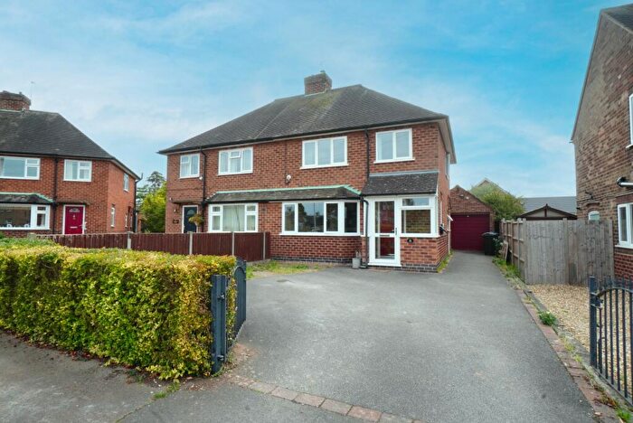 3 Bedroom Semi-Detached House For Sale In Charnwood Avenue, Sutton Bonington, LE12