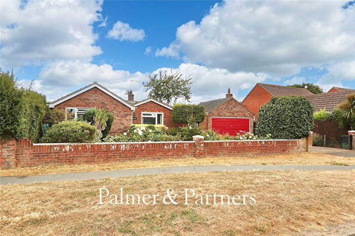 3 Bedroom Bungalow For Sale In The Street, Shotley, Suffolk, IP9