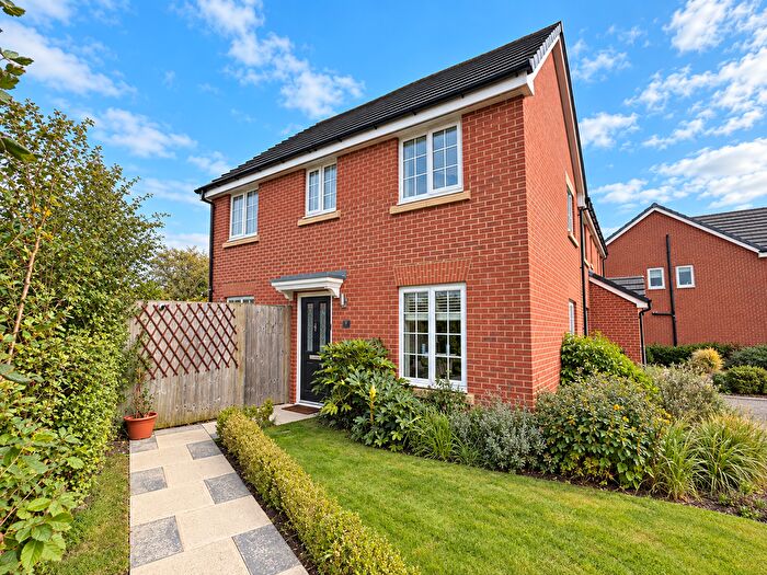 3 Bedroom Semi-Detached House For Sale In Merino Court, Thornton, FY5