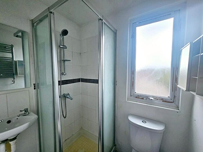 1 Bedroom Flat To Rent In Cedar Road, Southampton, SO14