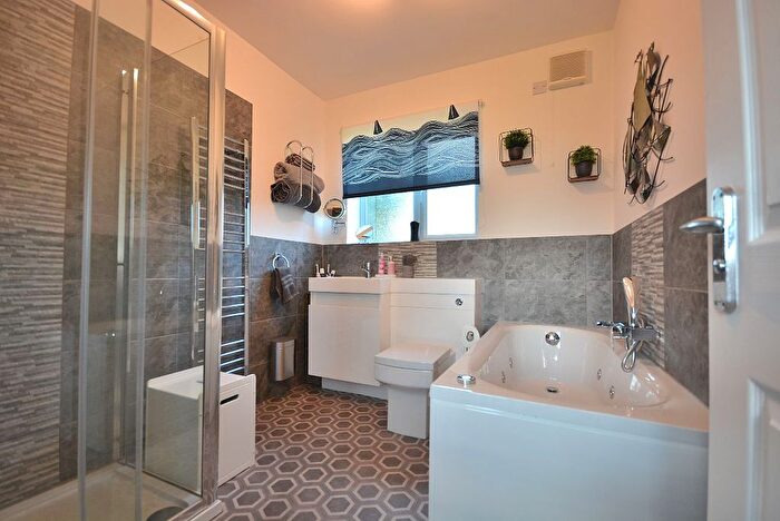 4 Bedroom Detached House For Sale In Station Road, Sutton-In-Ashfield, NG17