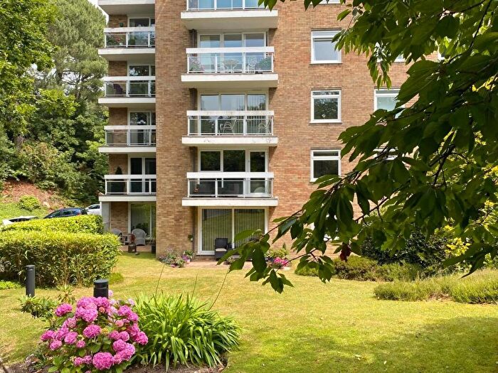 2 Bedroom Apartment For Sale In Harbour Prospect, Hurst Hill, Lilliput, BH14