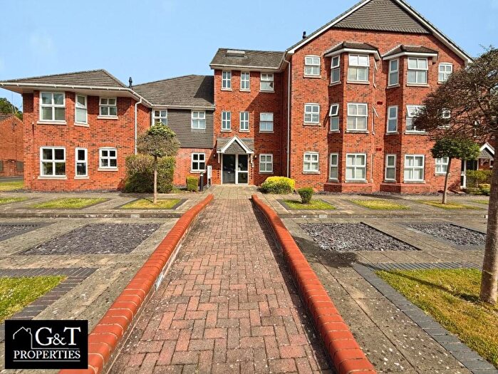 1 Bedroom Flat For Sale In Crownoakes Drive, Wordsley, Stourbridge, DY8