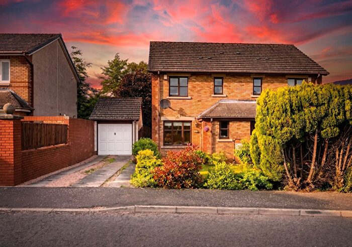 3 Bedroom Semi-Detached House For Sale In Glendevon Way, Broughty Ferry, DD5