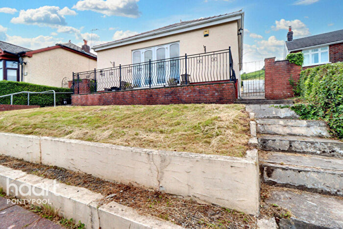 2 Bedroom Detached Bungalow For Sale In Usk Road, Pontypool, NP4