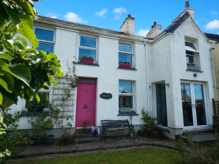 3 Bedroom Detached House For Sale In Clwt-y-Bont, Caernarfon, Clwt-y-Bont, Caernarfon, LL55