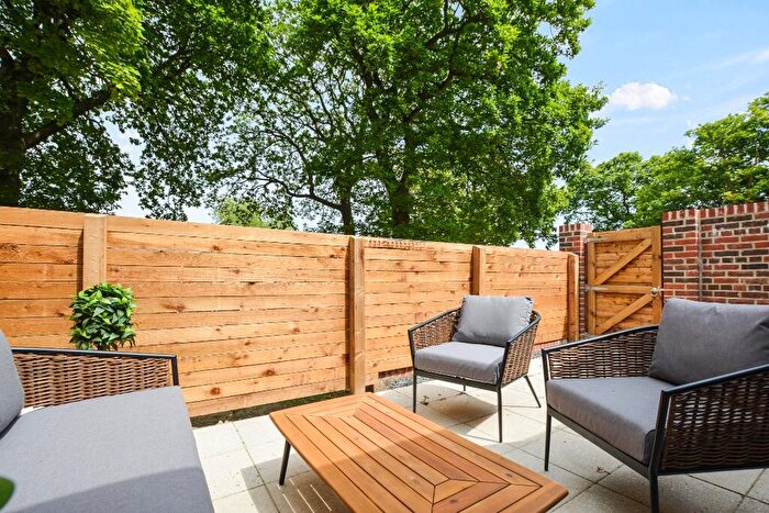2 Bedroom Bungalow To Rent In The Oaks, Ridding Road, DH7