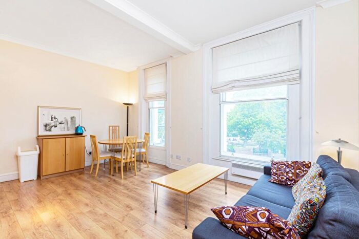 1 Bedroom Flat To Rent In West Smithfield London, EC1A