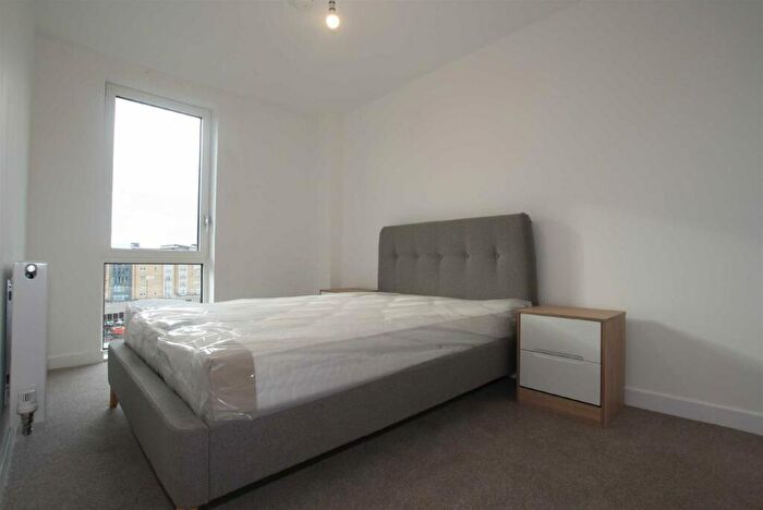 1 Bedroom Apartment To Rent In Middlewood Locks, Salford, M5