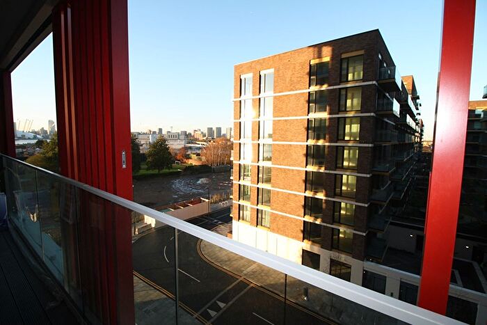 1 Bedroom Flat To Rent In Bonnet Street, London, E16