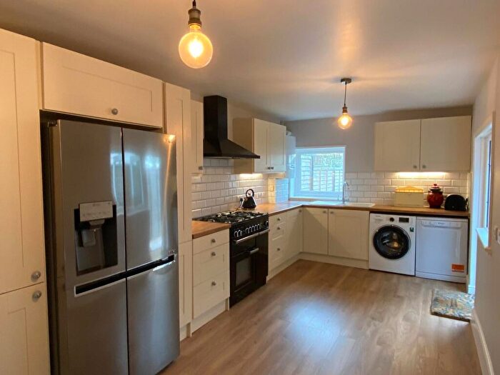 3 Bedroom House To Rent In Malmesbury Road, Southampton, SO15