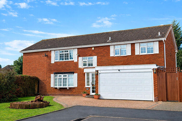 6 Bedroom Detached House For Sale In Myring Drive, Sutton Coldfield, B75