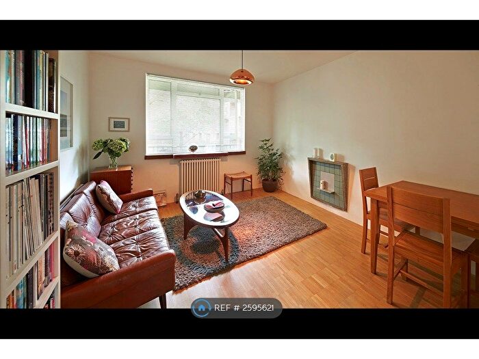 2 Bedroom Flat To Rent In Kendal House, London, N1